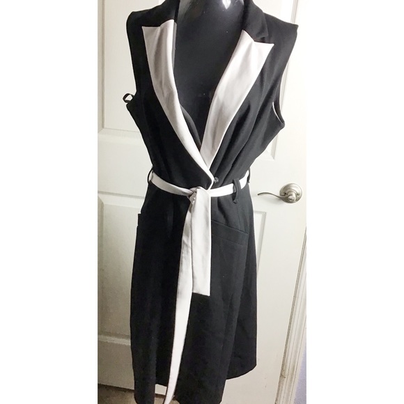 Calvin Klein Dresses & Skirts - Calvin Klein Black White Lapel Dress
